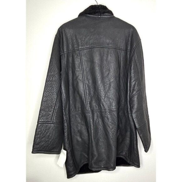 Women's Black Shearling Overcoat Size 42 (EUR) XL (US) - Picture 11 of 12